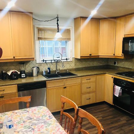Entire Detached 3-Bedrooms Cute Home In Cornwall Area Eksteriør bilde